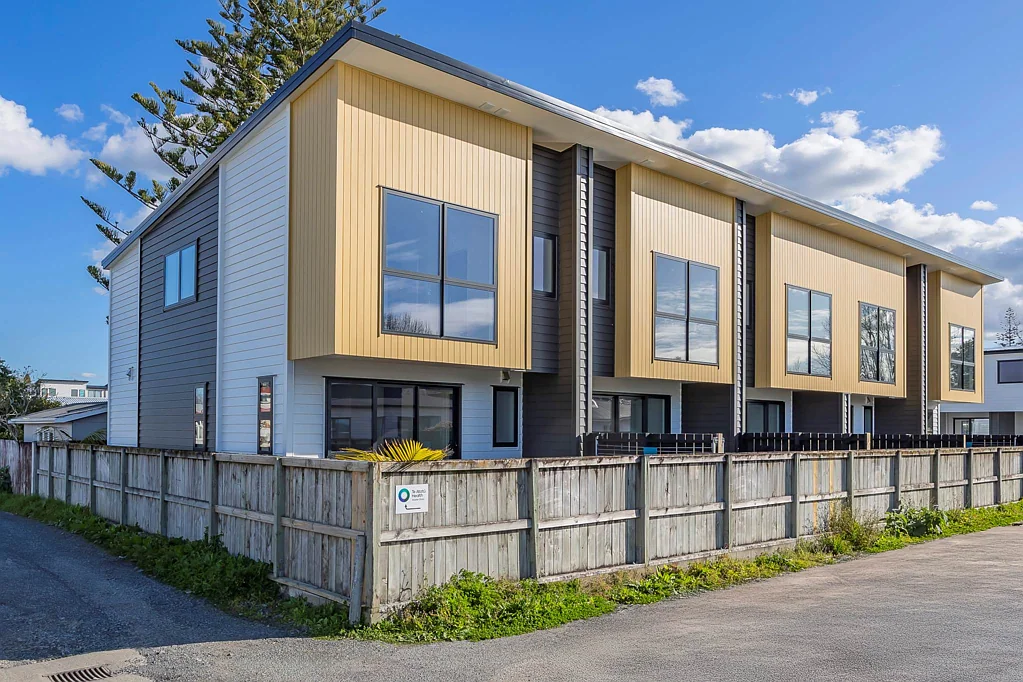 Te Atatu Peninsula 3 Bedroom 3 Bedrooms, Developer’s Special!