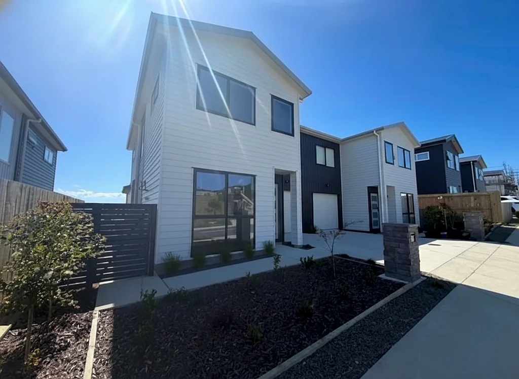 BRAND NEW IN BEACHLANDS