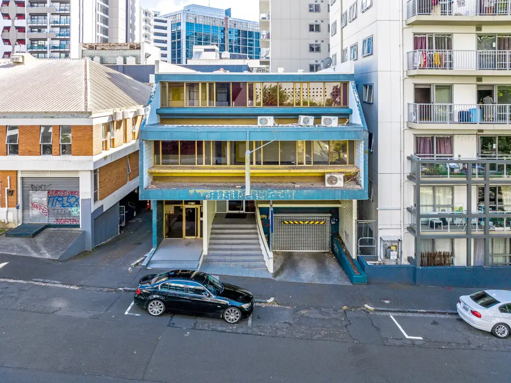 Auckland Central Standalone add-value opportunity with options