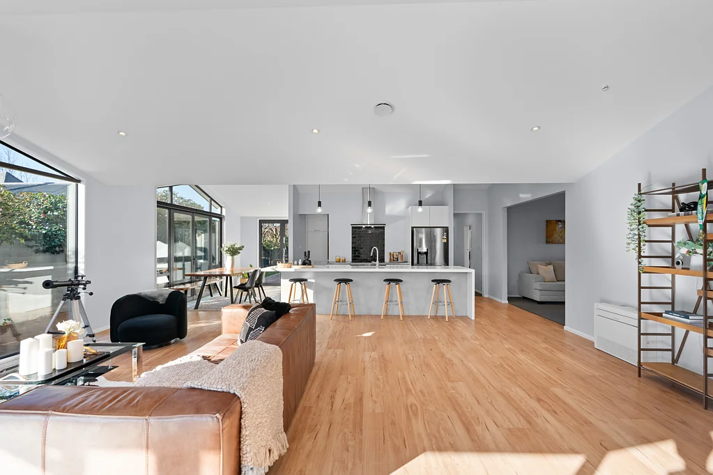 Fendalton 4غرفة نوم Single Storey Home on Large Section