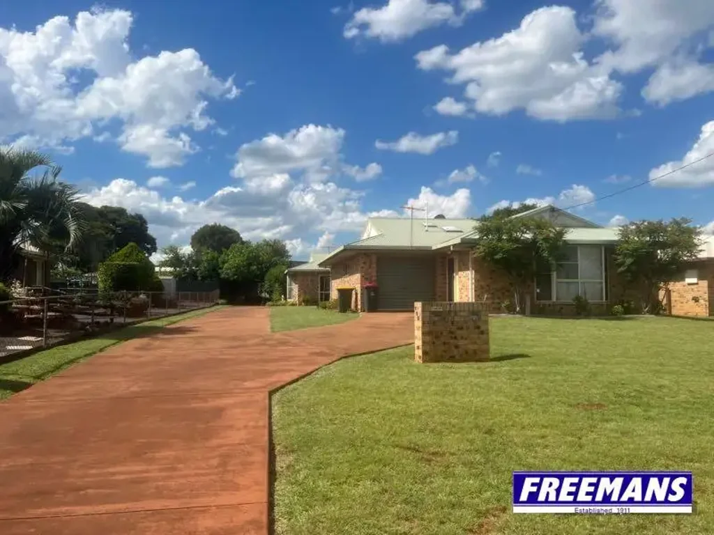 Great Sized - Two Bedroom Unit