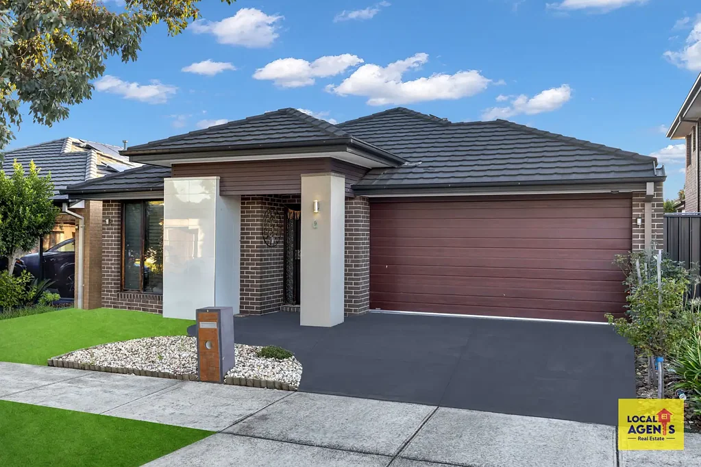 Modern Family Living with Space, Style & Comfort – Available for Lease $590 PW & BOND $2564