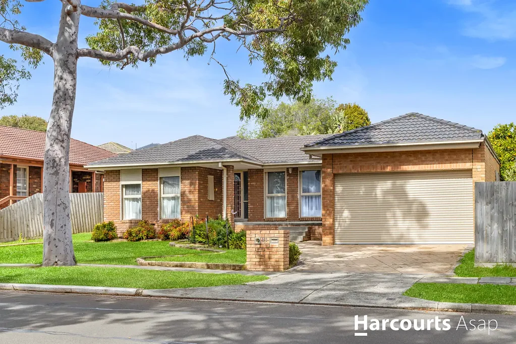 Family Home in Wantirna South