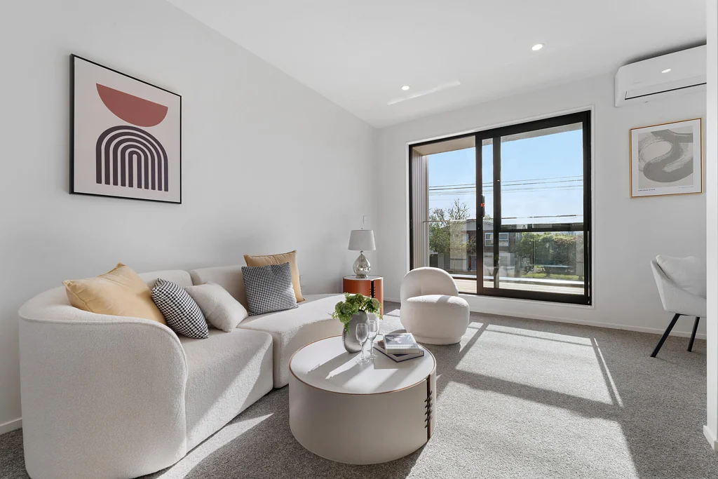 Te Atatu South 3Kwarto Rare 3 Bed, 3 Bath + 2 Car Parks