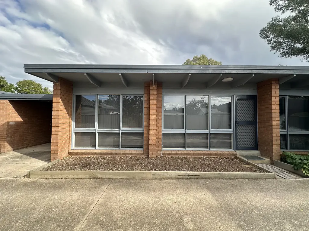 Low-maintenance living in a prime location