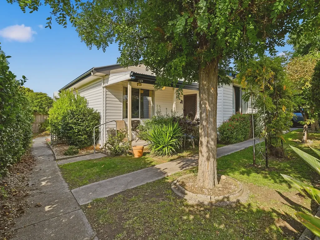 Wonthaggi 3 Slaapkamer Reed Between the Lines: A Hidden Gem Awaits!