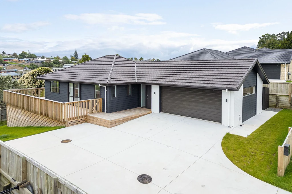 Huntly 3房  Coming off the market in two weeks! Buy now…