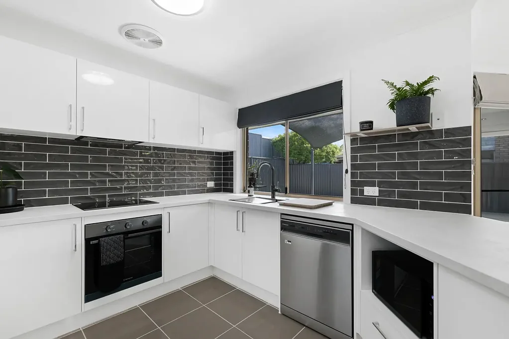 Oxenford 4Zimmer Freshly Repositioned - Newly and Fully Renovated 4-Bedroom Home