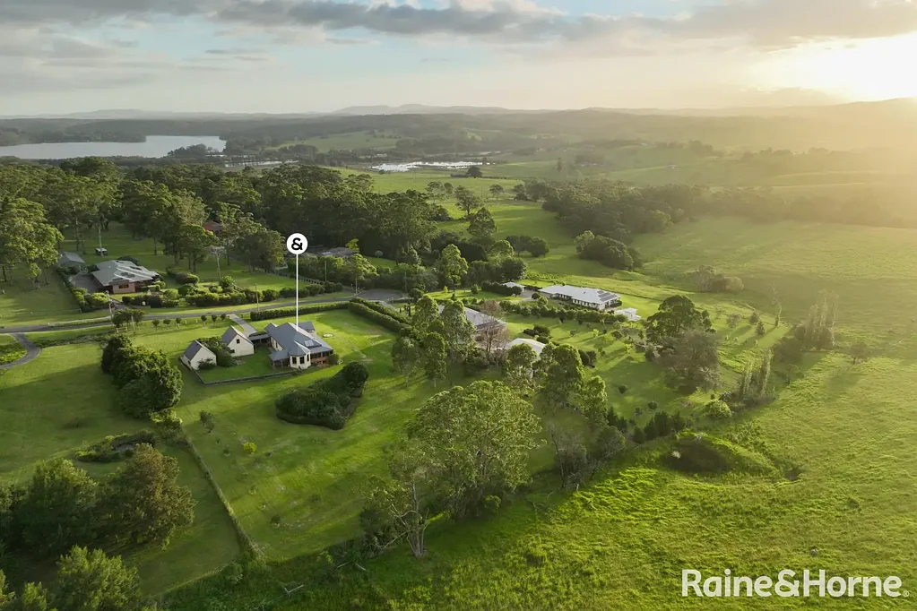 Ulladulla 5房  A Masterpiece of Coastal Country Living
