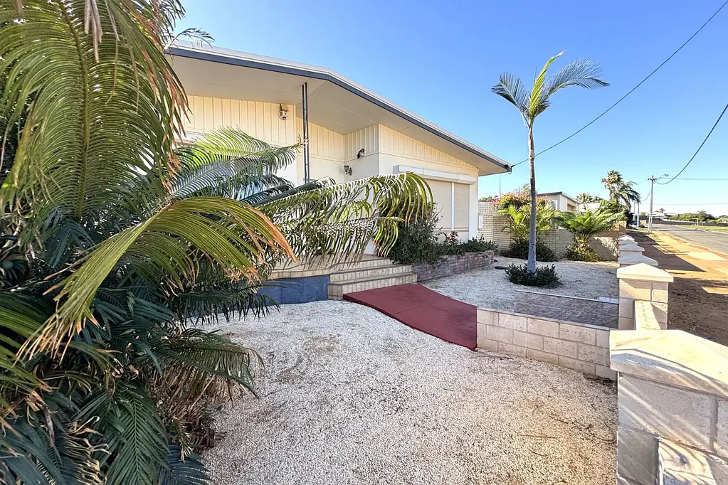 South Carnarvon 3ਬੈੱਡਰੂਮ Enjoy the Afternoon Sea Breezes