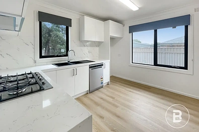 11 Verbena Grove, Wendouree, VIC 3355, 3 slaapkamers, 1 badkamers, House