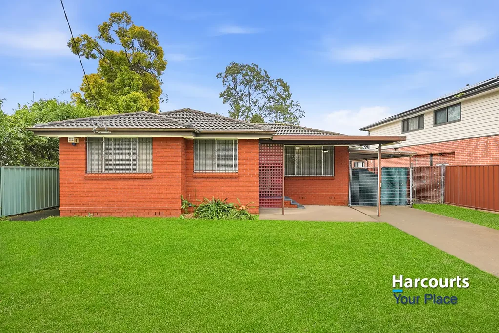 Cambridge Park 3房  Perfect First Home, Smart Investment & Granny Flat Potential (STCA)
