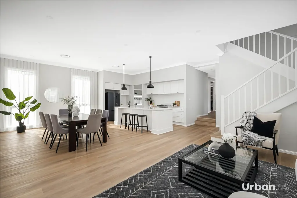 10 Quarter Street, Box Hill, NSW 2765