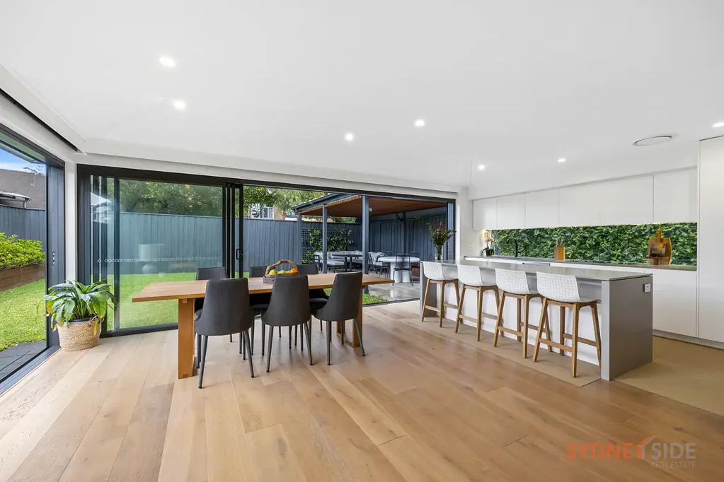 Stunning Home in Beachside Locale