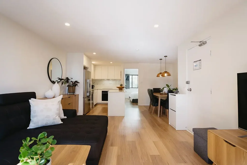 Surfers Paradise 1部屋 Immaculately Renovated, Steps from Surfers Paradise Beach