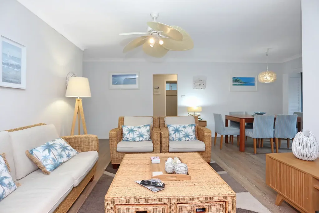 Hawks Nest 2Kwarto Stylish Coastal Retreat with Garden Views