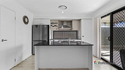8 Drover Street, Oran Park
