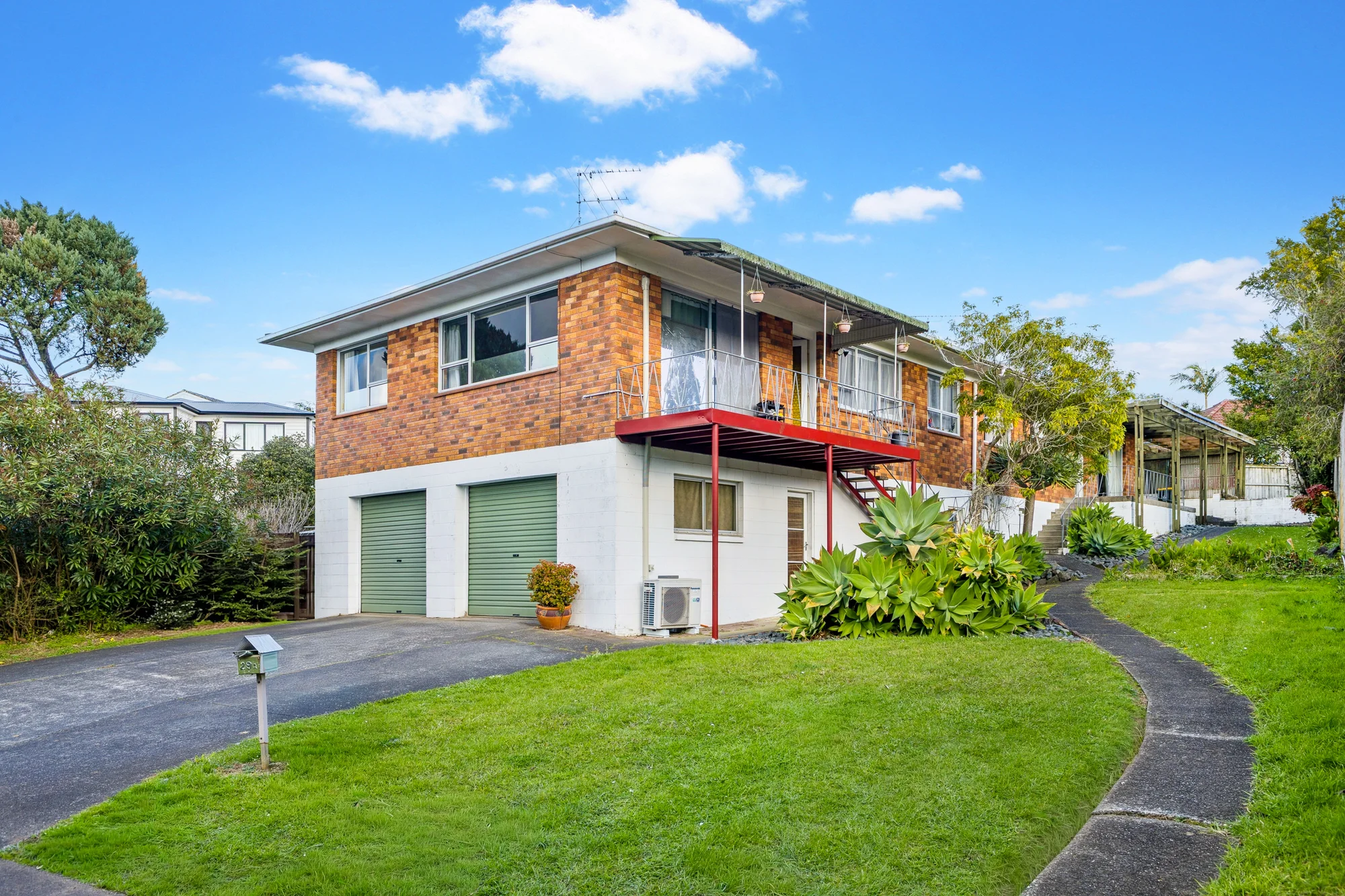 Sunnyhills 2 Slaapkamer Two Homes, One Exceptional Location