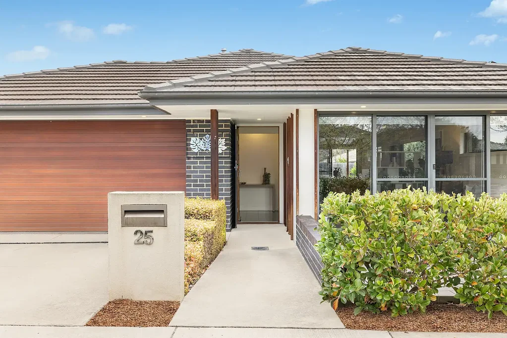25 Blizzard Circuit, Forde, ACT 2914