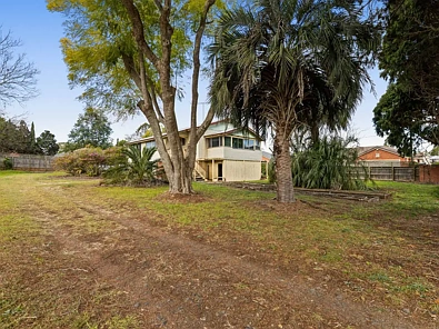 East Toowoomba 3कमरा A Rare East Toowoomba Opportunity with Endless Potential