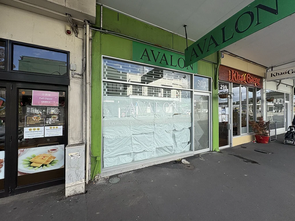 Mount Eden Excellent exposure on Dominion Road