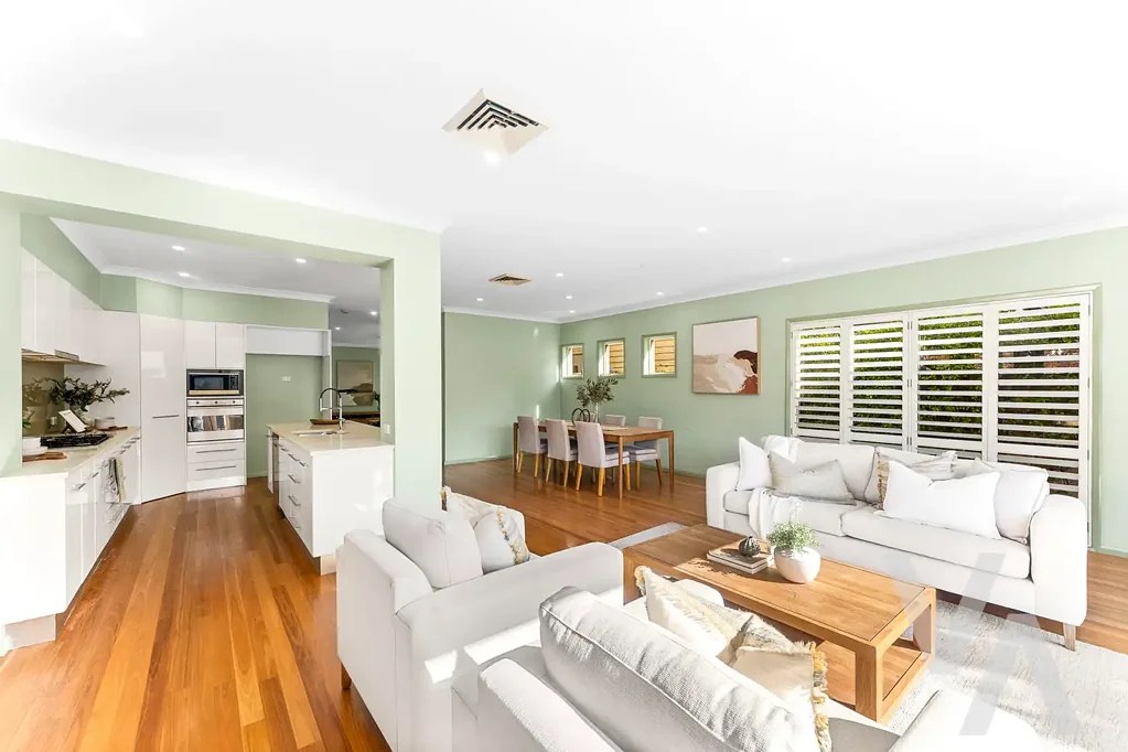 Hamilton 4ਬੈੱਡਰੂਮ Your Next Move.