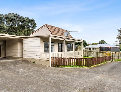 13 & 15 Gillies Street, Outer Kaiti, 8房, 4浴, Unit