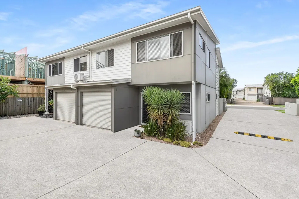 Burpengary 3chambre Owner committed elsewhere! Low Body Corporate
