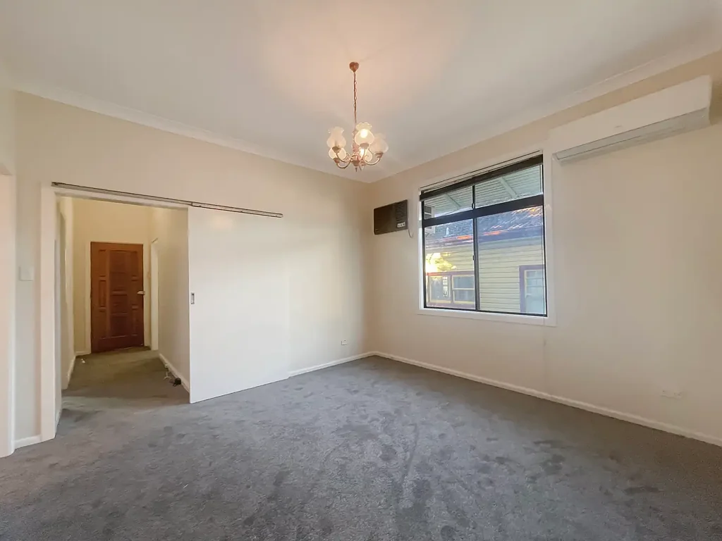 Unique Large Family Home