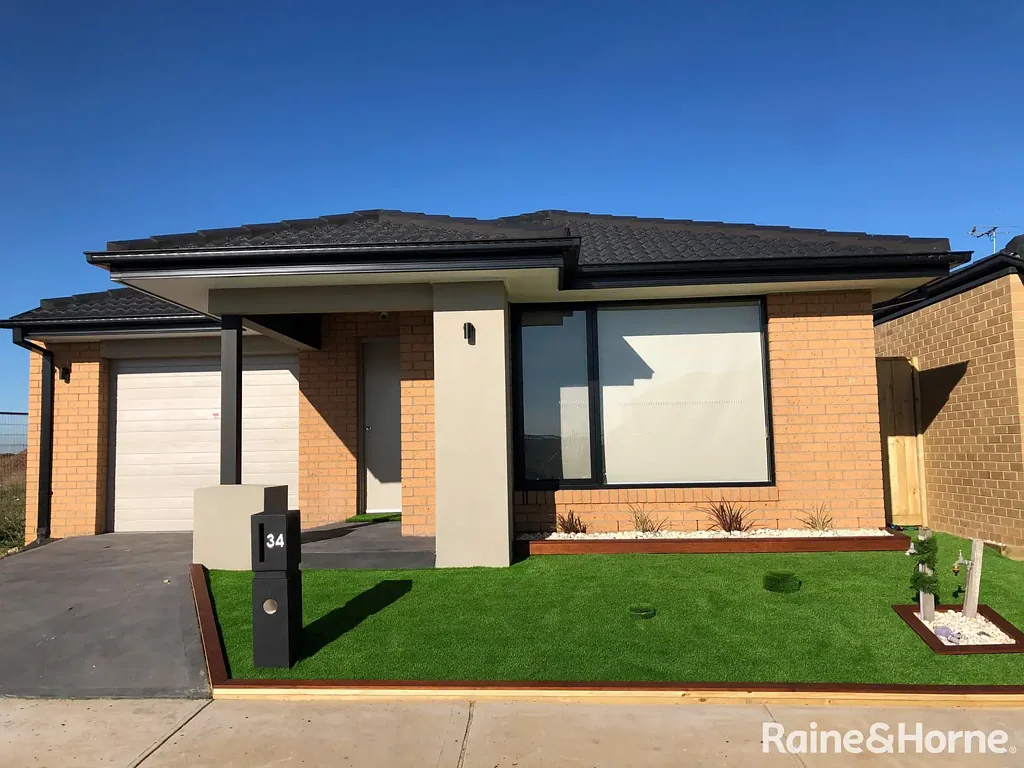 Splendid Family Home in Elements estate, Truganina!