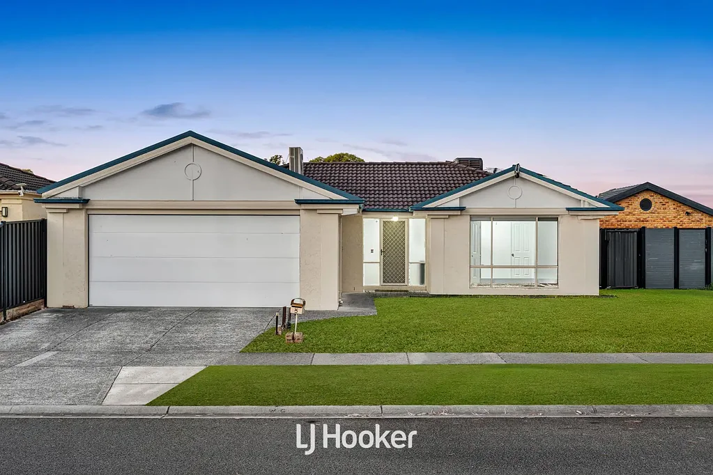 5 Farskiene Place, Hampton Park, VIC 3976
