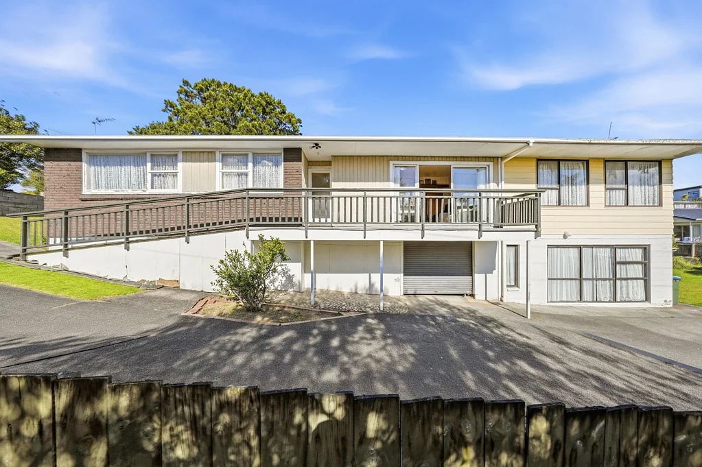 Avondale 6房  Do-Up 6-Bedroom Home in Top Location