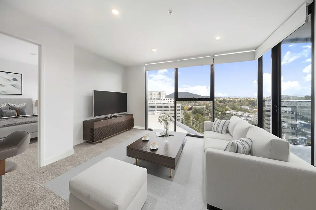 Phillip 2chambre Just reduced by $40,000, or nearest timely offer, don't miss out.
