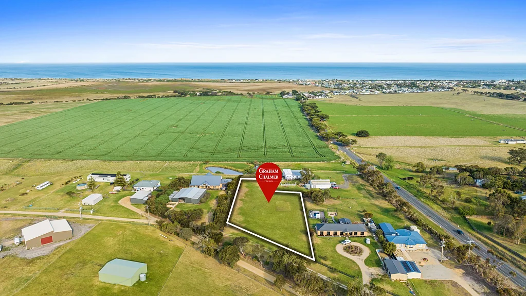 Seaspray  Uninterrupted Ocean Views of Ninety Mile Beach