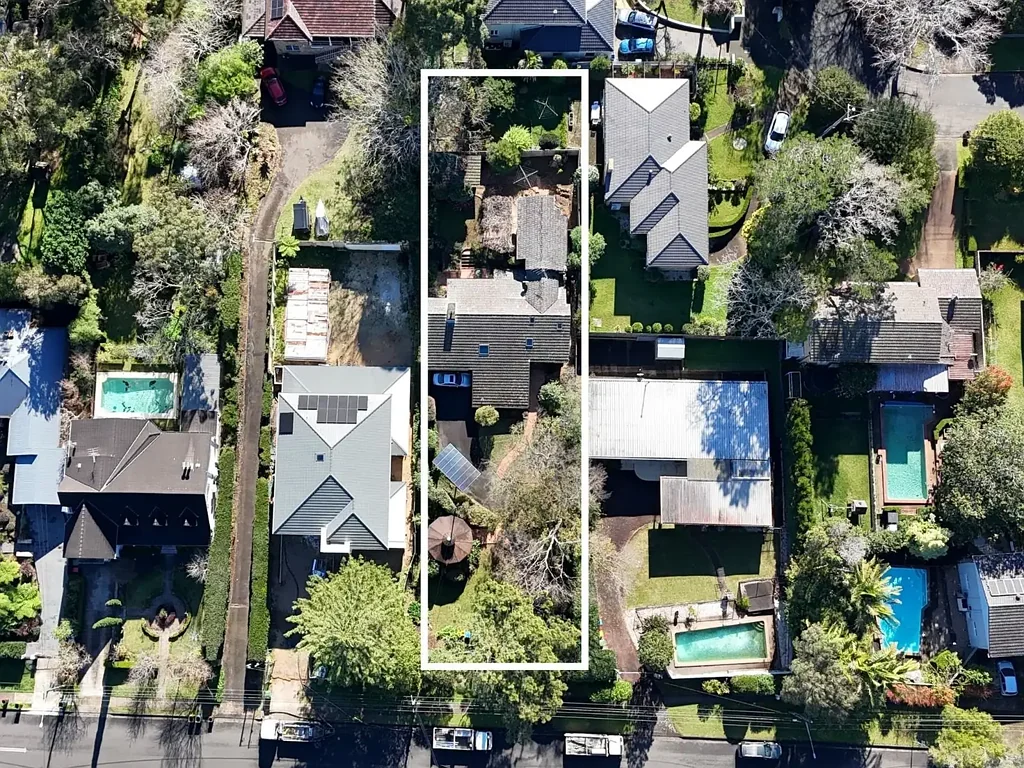 St Ives 4Moenga 1,113sqm. North-Facing. Dual Occ Potential. Need We Say More?