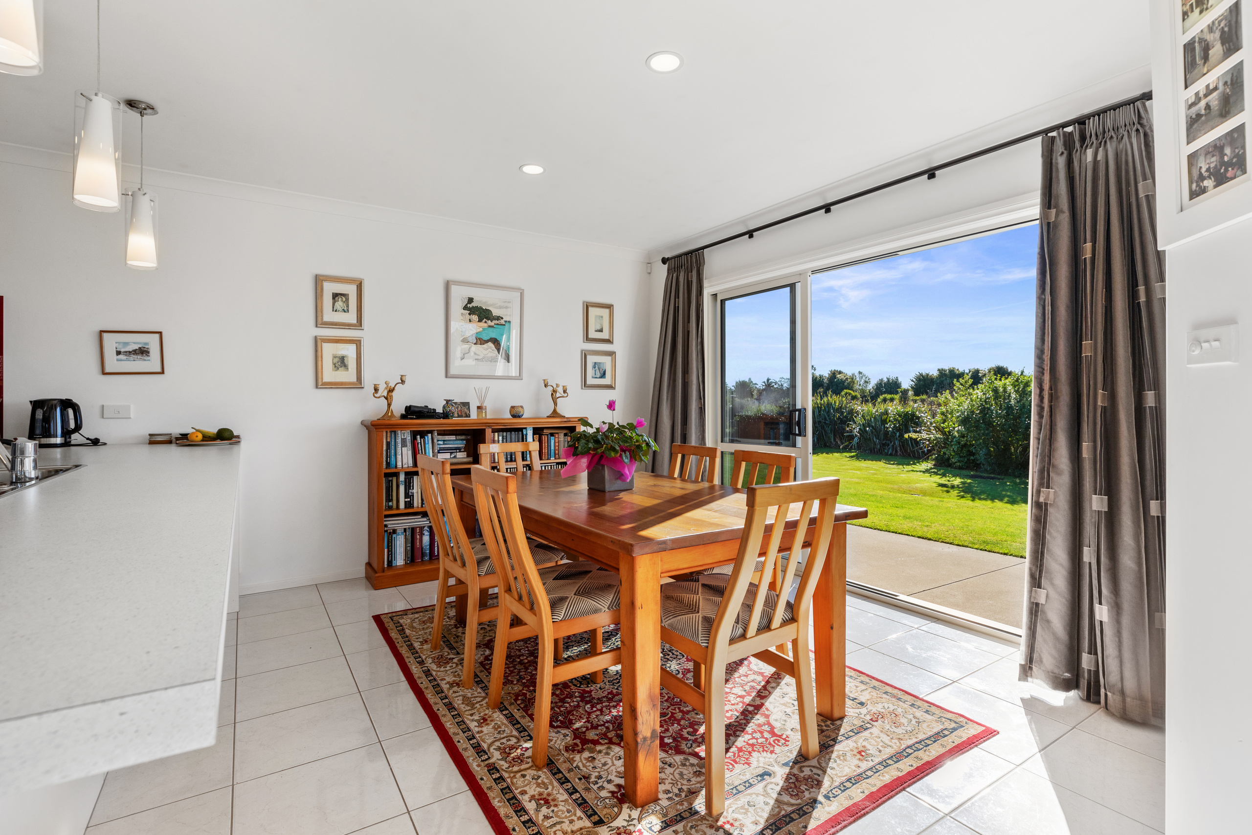 95 Oriental Parade, Papamoa, Tauranga, 4 phòng ngủ, 2 phòng tắm, House