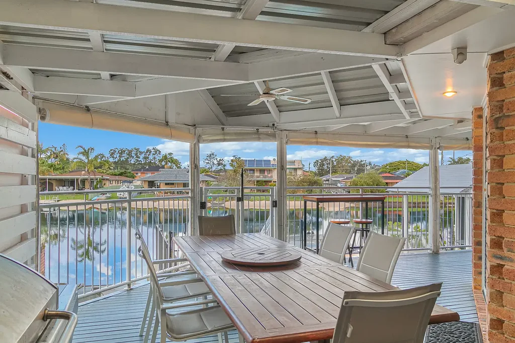 Waterfront Living with Private Pontoon & Pool