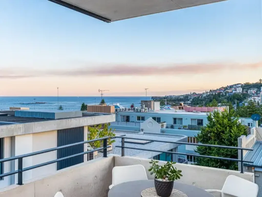 Fully furnished luxury apartments with ocean views