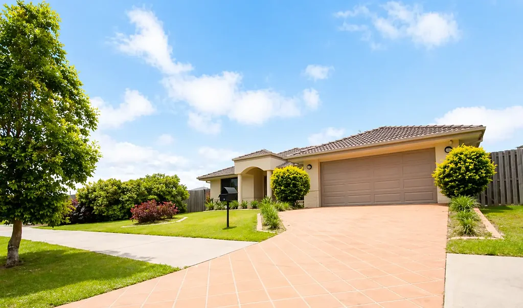 Fabulous family home & Walk to Jubilee !