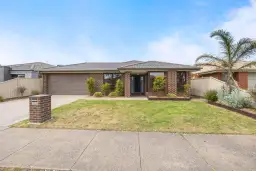 21 Deakin Drive, Delacombe