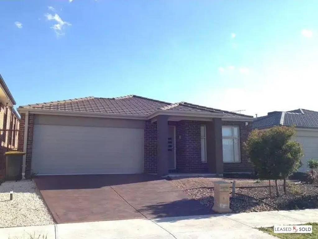 PERFECT FOR COMFORTABLE FAMILY LIVING!