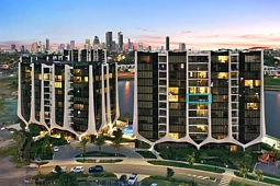 4704/24 The Lanes Boulevard, Mermaid Waters
