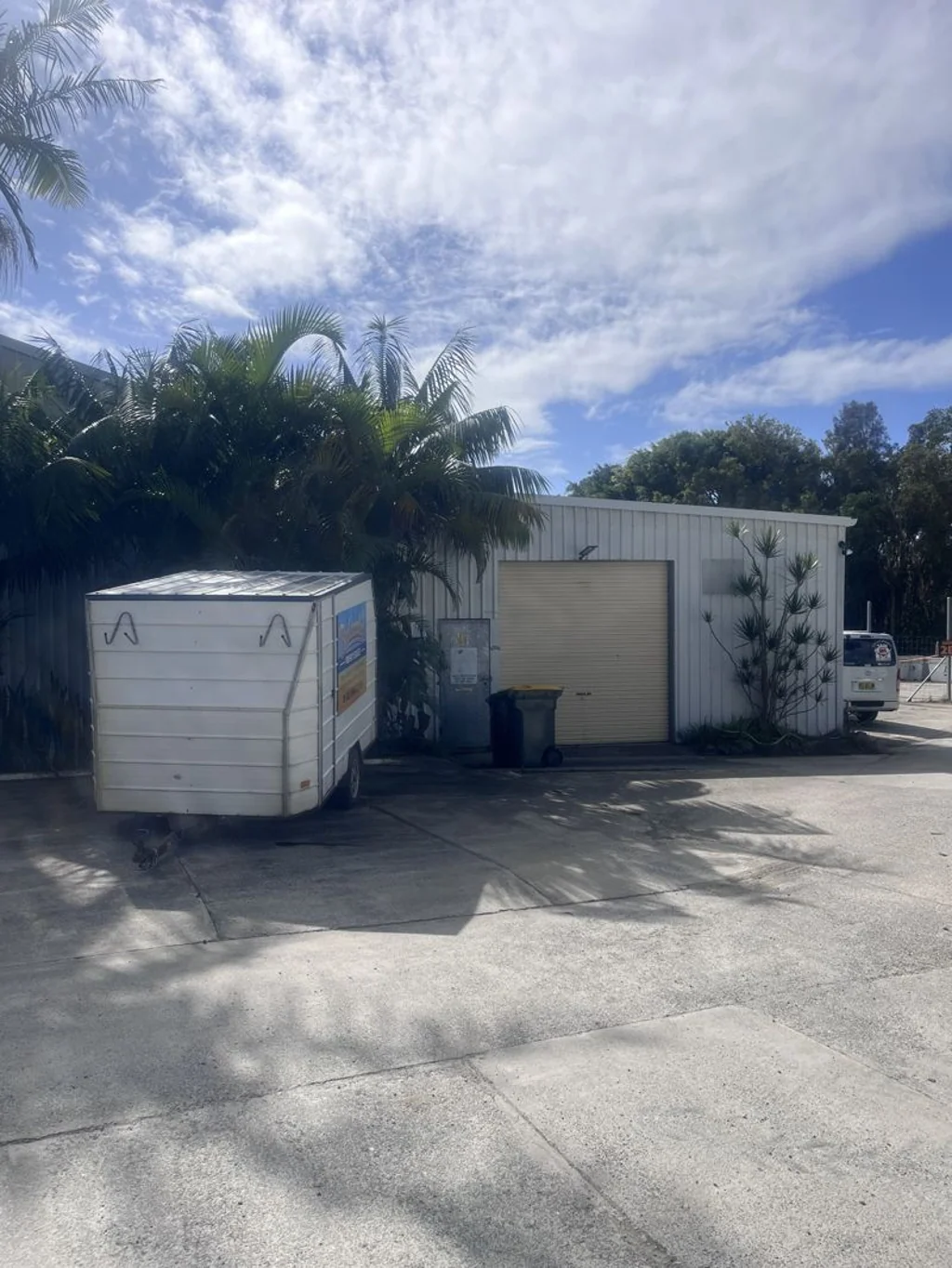 175m2 shed available