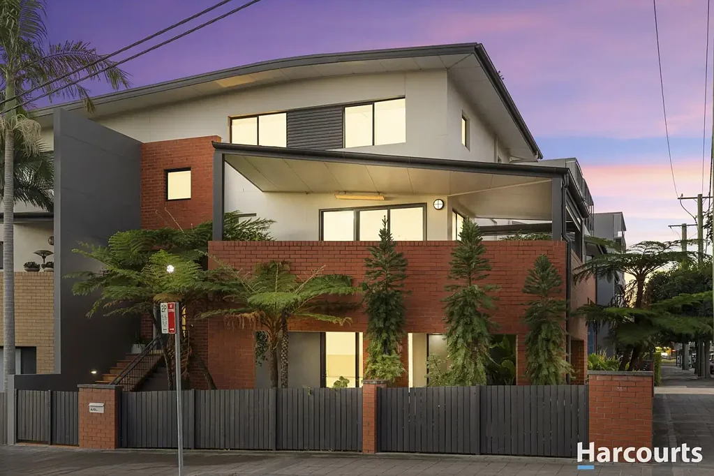 4/9 Howard Street, Warners Bay, NSW 2282