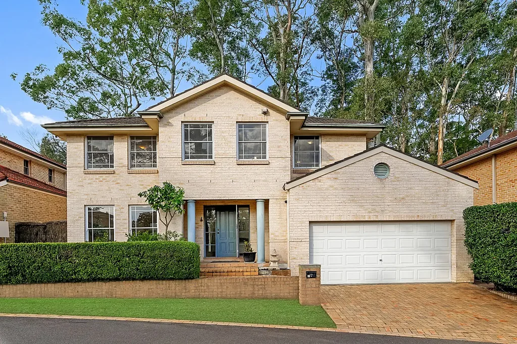 Wahroonga 4कमरा The Pinnacle of Kingsley Close – Stylish, Spacious & Sunlit