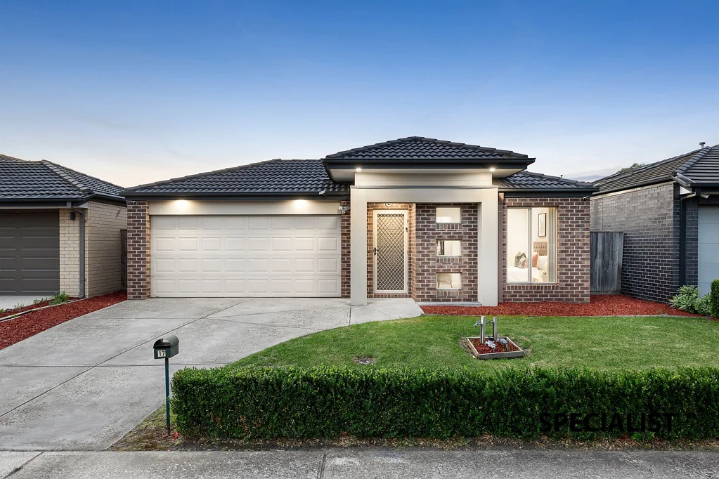 17 Lyndhurst Boulevard, Lyndhurst, VIC 3975