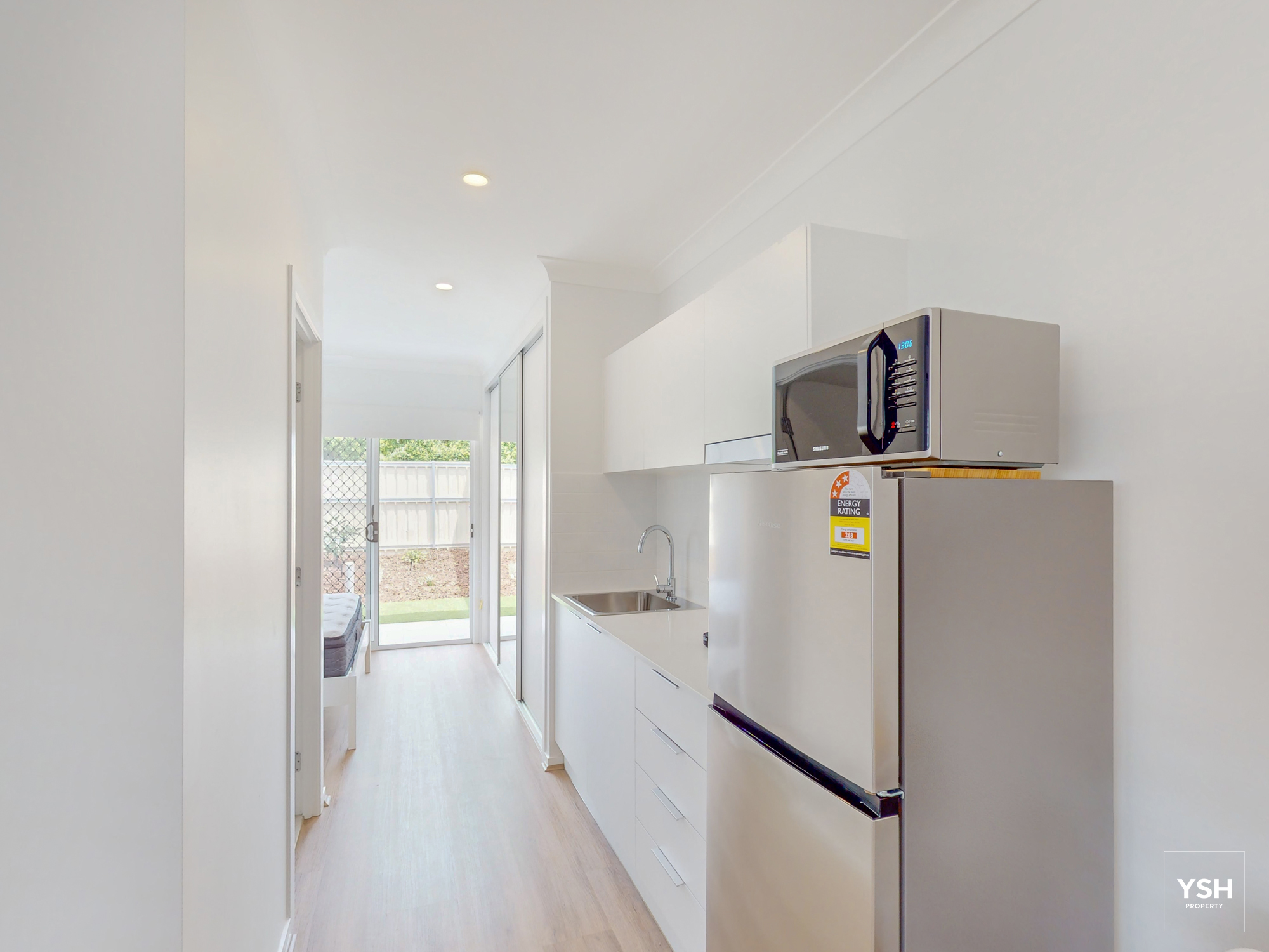 64 BESHAM PDE, WYNNUM QLD 4178, 0房, 0浴, House