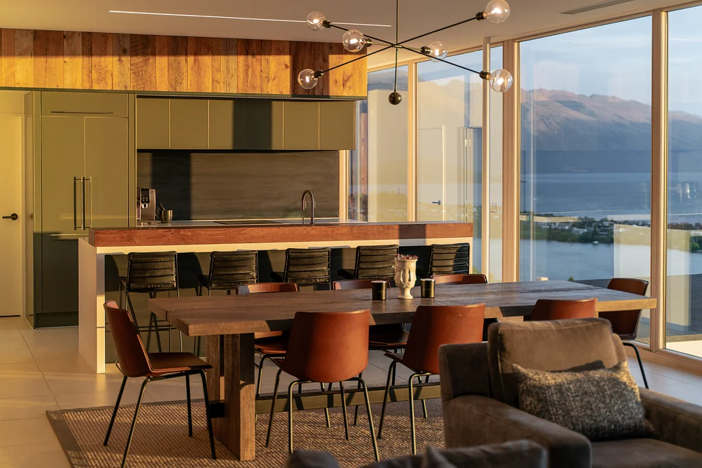 Queenstown 6 Bedroom Prestige living – Queenstown Hill masterpiece