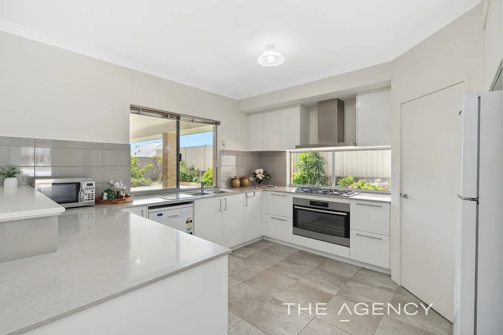 9 Marlboro Road, Swan View, WA 6056