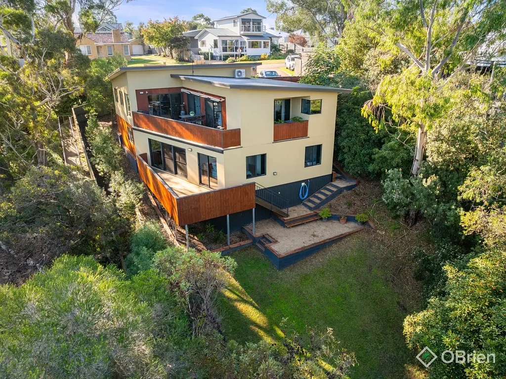 Paynesville 3 Bedroom Unmatched Views, Unmatched Location